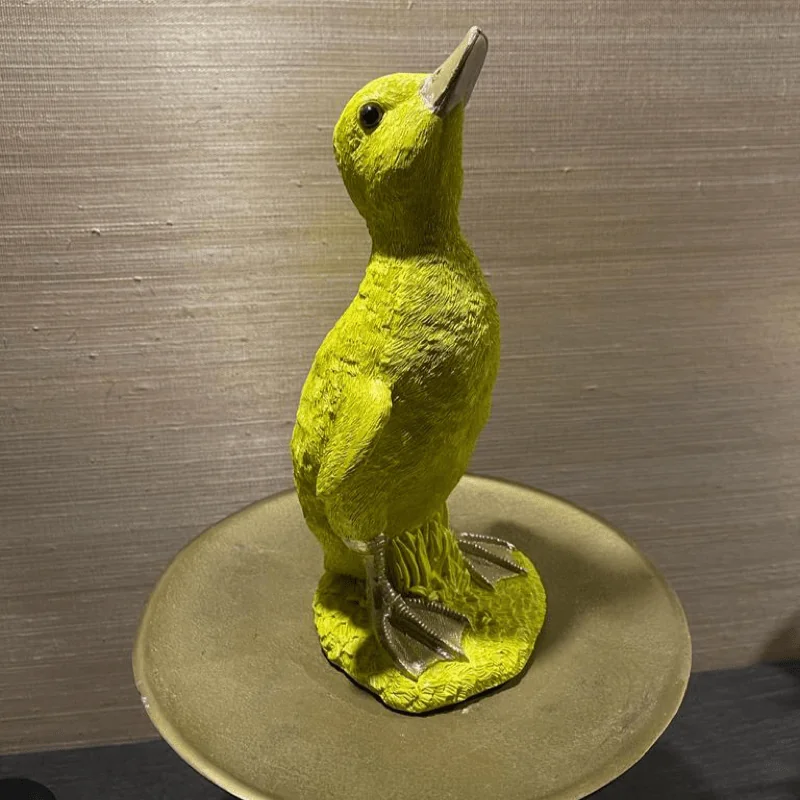 Duck staand h.23.5cm (in Geel en Wit)